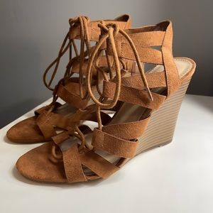 Forever 21 Tan Suede Open Toe Wedges